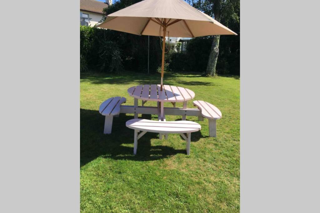 Lovely 3 Bed House Close To Carlyon Bay Beach! Екстер'єр фото